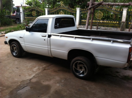 ขายด่วน Toyota RN30  4ขอ