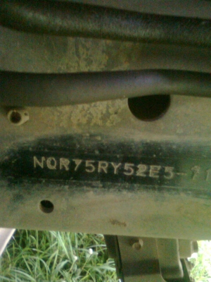 รถกระบะ ISUZU NQR175