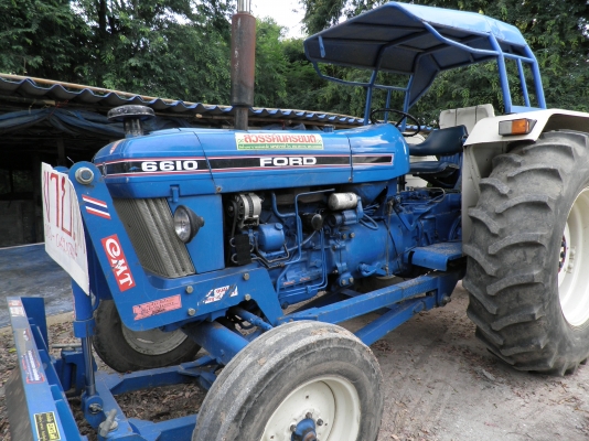 ขายรถไถ FORD 6610