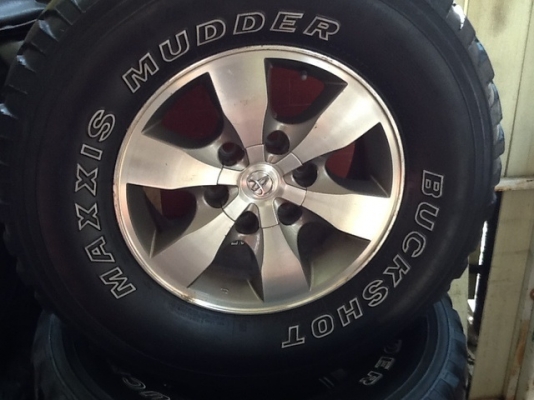 ขายยาง  Mud Maxxis  265 x 75 x 16