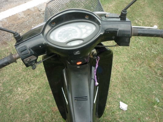 เวฟ 125 กุญแจนิรภัย ไมล์ดิจิตอล ขาย 11500 บาท เวฟ 125 กุญแจนิรภัย ไมล์ดิจิตอล ขาย 11500 บาท