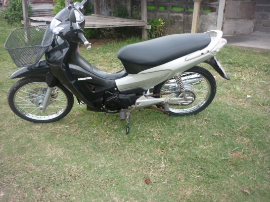 เวฟ 125 กุญแจนิรภัย ไมล์ดิจิตอล ขาย 11500 บาท เวฟ 125 กุญแจนิรภัย ไมล์ดิจิตอล ขาย 11500 บาท