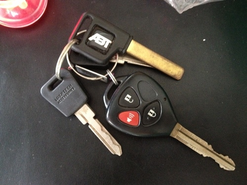 ***รถบ้านสภาพงามวิ่งน้อยขายด่วน**ขาย TOYOTA HILUX VIGO D4D EXTRACAB  2.5 MT ปี 2008 ตัวท๊อป  เจ้าของขายเอง