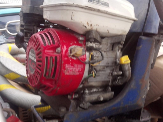 ตัวตบกระโดดเก่าญี่ปุ่นพร้อมใช้ครับ จัดส่งได้ครับ