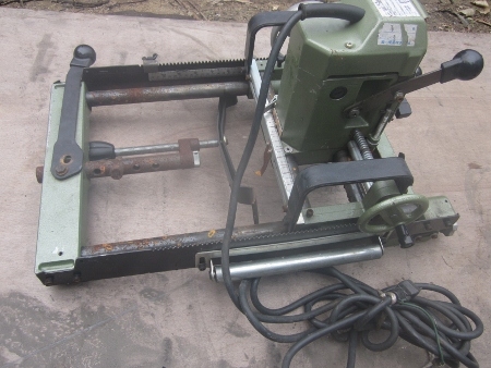 ขาย-เครื่องเจาะไม้มือสองจากญี่ปุ่น สภาพดูเหมือนใหม่ ไฟ 110V ราคา 9,500 บาท