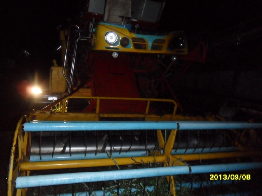 ิสินค้าราคาถูกมาอีกแล้วขายรถเกี่ยวข้าวเกษตรพัฒนาอุ้ม