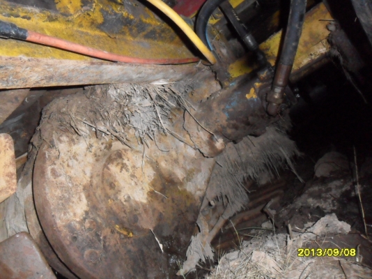 ิสินค้าราคาถูกมาอีกแล้วขายรถเกี่ยวข้าวเกษตรพัฒนาอุ้ม