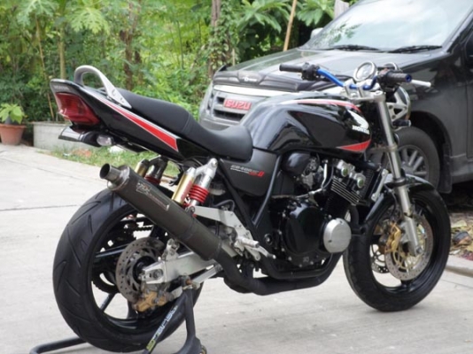 ขาย CB400 ปี2003 V TEC2 กุณแจชิบท่อแต่งเครื่องสดมากพร้อมใช้มีอินวอยแท้ๆคับ