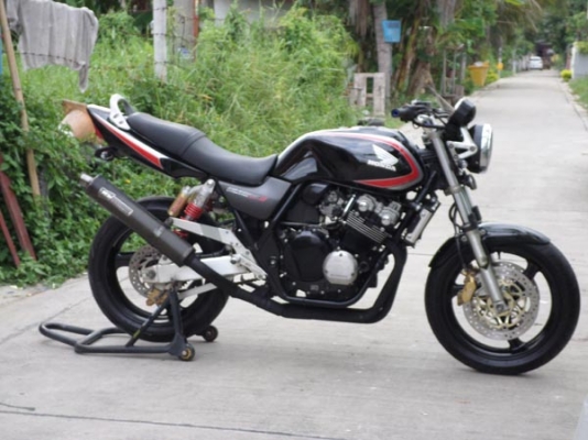 ขาย CB400 ปี2003 V TEC2 กุณแจชิบท่อแต่งเครื่องสดมากพร้อมใช้มีอินวอยแท้ๆคับ