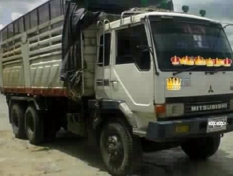 MITSUBISHI FOSO FN527 TURBO 220 HP 6D16 TF2147 สิบล้อดั๊มพ์ 2 เพลา กระบะดั๊มพ์เหล็ก 12 ตันของสามมิตรลอนเฉียงสภาพสวย เครื่องแน่นแรงดีเดิมๆ เกียร์ 10 SPEED ภายในเก๋งคอนโซลเรือนไมล์สวยครบ แอร์ พวงมาลัยเพาเวอร์ ระบบเบรคทริ๊ปฟี้ครบครัน ช่วงล่างคัชซีสวยไม่มีแตก