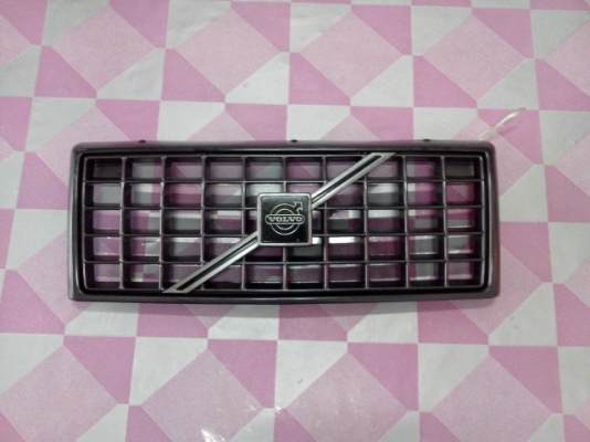 กระจังหน้า VOLVO 940 Turbo