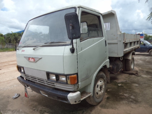 ขายรถ6ล้อฮีโน่FBดั้ม เครื่อง117แรง ขายตามสภาพ(ไม่มีเล่ม)