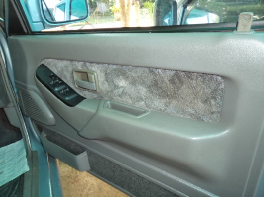 ขายรถกะบะดราก้อน4ประตู ปี44 เพาเวอร์ แอร์ กระจกไฟฟ้า เอกสารพร้อมโอน