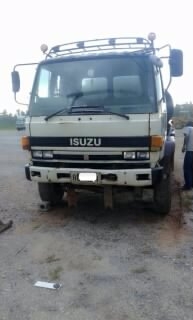 ขายรถ 10 ล้อน้ำ ISUZU ROCKY 210 เกียร์ฟูลเลอร์ 2 เพลา ถังบรรจุขนาด 16000 ลิตร ราคา 700000