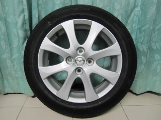 ขายล้อแม็ก MAZDA 2 พร้อมยางป้ายแดงปี 13 ขอบ 15 สภาพใหม่มากๆ