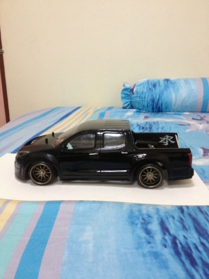 ขายรถบังคับแต่ง รุ่นTT01 รีโมทTQ3 พร้อมเล่นราคา2500บาท โทร 0831799040โส กทม