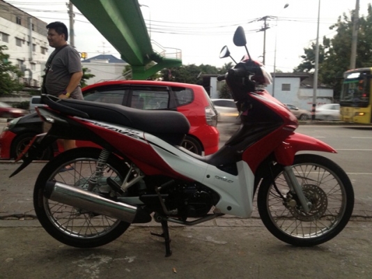 ขายwave 110i สีแดง-ขาว รถปี2011