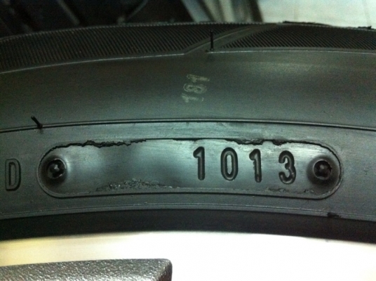 ขายล้อแม็ก New HONDA CRV G4 18" พร้อมยางป้ายแดง ปี13