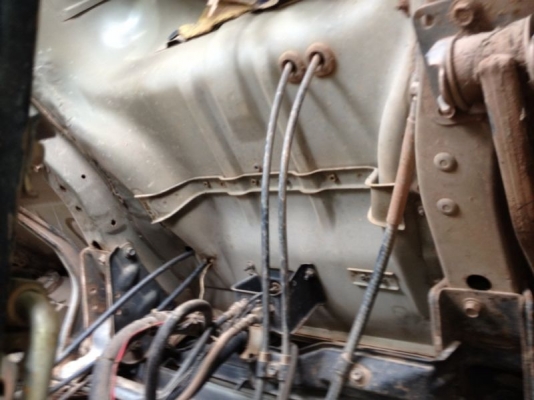 รถอีซูซุ 6 ล้อดั้ม FTR. 195 แรงม้า ปี 40 สนใจติดต่อ 081 - 6079515