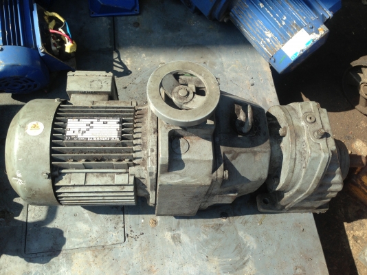 ขายมอเตอร์เกียร์ SEW 2 HP. ปรับรอบได้ ให้ความเร็วรอบได้ตั้งแต่ 197-985 รอบต่อนาที สภาพดี พร้อมใช้งาน ขายมอเตอร์เกียร์ SEW 2 HP. ปรับรอบได้ ให้ความเร็วรอบได้ตั้งแต่ 197-985 รอบต่อนาที สภาพดี พร้อมใช้งาน