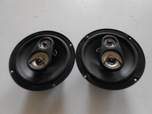 ลำโพง 6 นิ้ว 3ทาง FERRIS