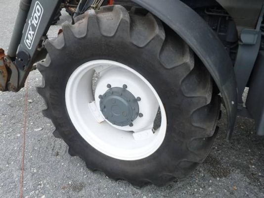 รถไถ 1999 New Holland TS110 เครื่องจักรมือสองนำเข้าจากต่างประเทศ สภาพสวย พร้อมใช้งาน เอกสารพร้อมโอน