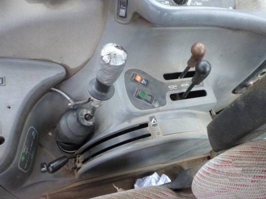 รถไถ 1999 New Holland TS110 เครื่องจักรมือสองนำเข้าจากต่างประเทศ สภาพสวย พร้อมใช้งาน เอกสารพร้อมโอน