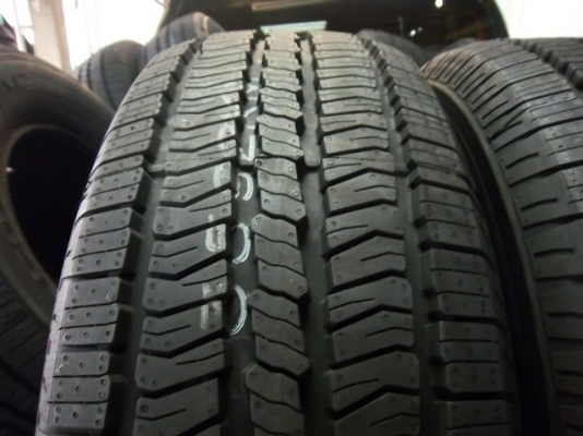 ยางใหม่ ปี 2013 ขนาด 245-70-16 ดอก HT ราคาไม่แพง ยางใหม่ ปี 2013 ขนาด 245-70-16 ดอก HT ราคาไม่แพง