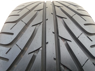 ขายยาง225/40/18 ปี 1708 VENTUS SPORT   (เกาหลี)   1 คู่