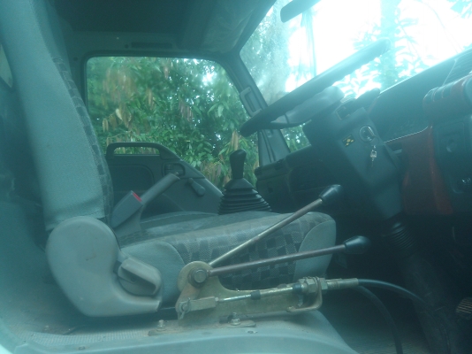 รถ ดั๊ม NQR วิ่ง 60,000 โล