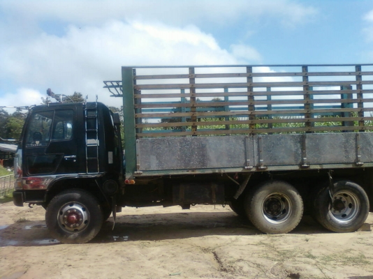 ขายรถ10ล้อดั้ม ขายรถ10ล้อดั้ม