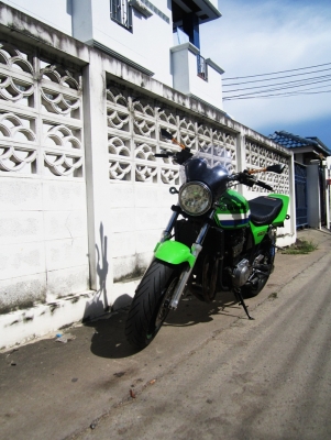 ขาย kawazaki zrx400 ทะเบียนแท้โอนขนส่ง