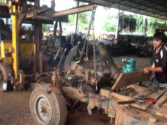 ประยูร กัลยาสกุลจบการขายครับ ขายด่วนเครื่อง 4ba1 กำลังยกลง สวยๆ