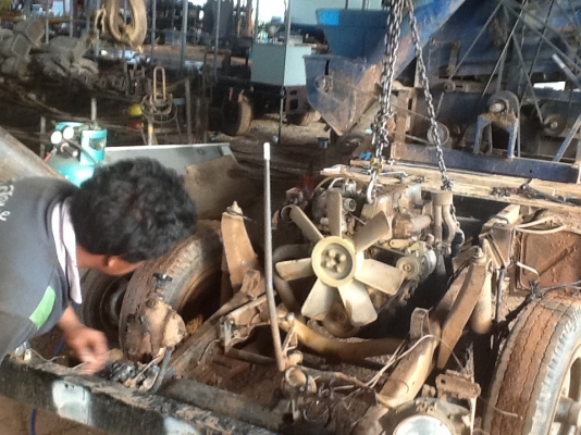 ประยูร กัลยาสกุลจบการขายครับ ขายด่วนเครื่อง 4ba1 กำลังยกลง สวยๆ