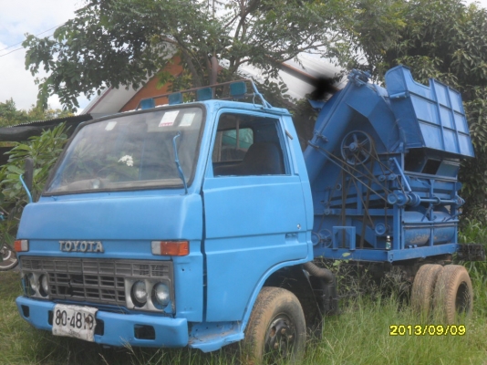 ขายรถนวดข้าวสีข้าวหกล้อตู้เกษตรสิงห์เปลือยจำโบ้ 5.5ฟุต