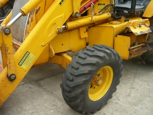รถตักหน้าขุดหลัง JCB-SLP214 รถเก่านอก สภาพดีเยี่ยม ยังไม่เคยผ่านการใช้งานในไทย เพียง 1.35 ล้าน