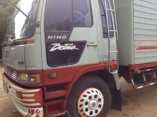 ขาย FF3H ตู้แห้ง เครื่อง H07D 195แรง ตู้แห้ง 7.2เมตร รถสวยมากๆ เจ้าของมือเดียวใช้มาดี ไม่มีผุ ไม่มีเฉี่ยวชน ตามรูป