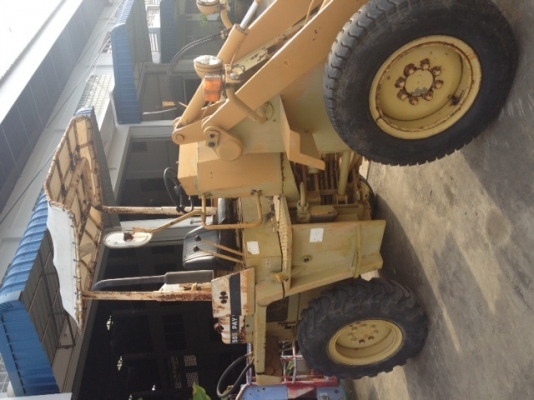 รถตักล้อยาง KOMATSU 505 มือสอง นำเข้าจากญี่ปุ่น รถตักล้อยาง KOMATSU 505 มือสอง นำเข้าจากญี่ปุ่น