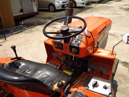 รถไถ Kubota รุ่น B1502-M พร้อมโรตารี่ มือสองนำเข้าจากญี่ปุ่น