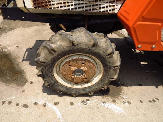 รถไถ Kubota รุ่น B1502-M พร้อมโรตารี่ มือสองนำเข้าจากญี่ปุ่น