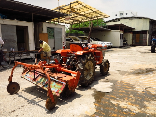 รถไถ Kubota รุ่น B1502-M พร้อมโรตารี่ มือสองนำเข้าจากญี่ปุ่น