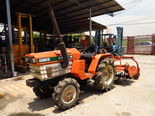 รถไถ Kubota รุ่น B1502-M พร้อมโรตารี่ มือสองนำเข้าจากญี่ปุ่น