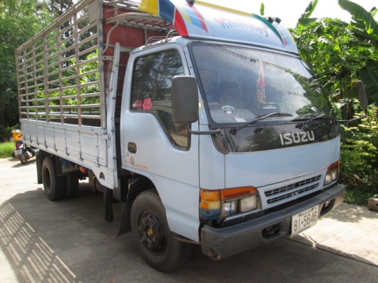 ขาย Isuzu NPR 6ล้อ หัวการ์ตูน รถห้าง ยาว 4.50ม. ปี95.