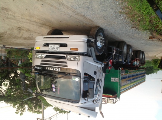 ขายรถ 10 ล้อหัวลาก อีซูซุ Deca 270 ปี 43เฉพาะหัว