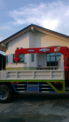 *** ขายไปจังหวัด นนทบุรี แล้วเรียบร้อยครับ *** ขาย ISUZU 195 TURBO 10 ล้อเพลาเดียว เฮี๊ยบ UNIC 3.6 ตัน 5 ปลอก ท้อง V หกเหลี่ยม