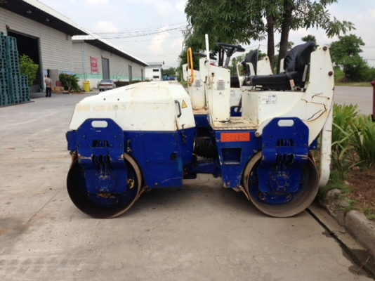 Bomag BW120AD-3  นำเข้าจากอังกฤษ  สภาพดีแน่นอน สนใจติดต่อสอบถามรายละเอียดเพิ่มเติมได้ที่ 087-3310254 ค่ะ