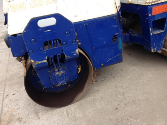 Bomag BW120AD-3  นำเข้าจากอังกฤษ  สภาพดีแน่นอน สนใจติดต่อสอบถามรายละเอียดเพิ่มเติมได้ที่ 087-3310254 ค่ะ