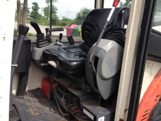 ถึงไทยแล้วสำหรับรถขุดเล็ก KUBOTA  KX36-3  สภาพดีมาก เหมาะสำหรับงานเล็กๆ สนใจคลิ๊กดูรายละเอียดเลยค่ะ