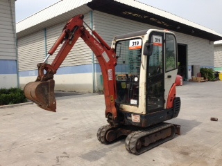 ถึงไทยแล้วสำหรับรถขุดเล็ก KUBOTA  KX36-3  สภาพดีมาก เหมาะสำหรับงานเล็กๆ สนใจคลิ๊กดูรายละเอียดเลยค่ะ