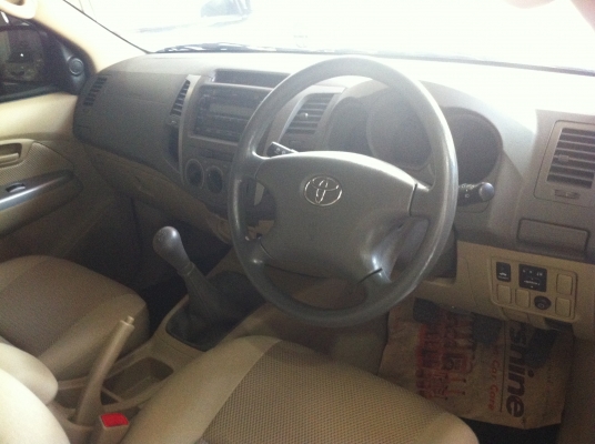 Vigo 3.0G 4ประตู Prerunner